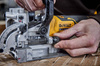 Frezarka do wpustów lamelownica 900W DeWalt DCW682NT