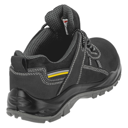 Półbuty nubuk SRC S3 rozm.39 LAHTI PRO