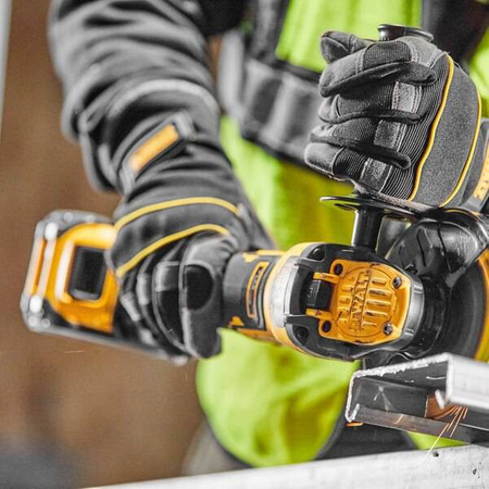 Szlifierka kątowa 18V DeWALT DCG409NT