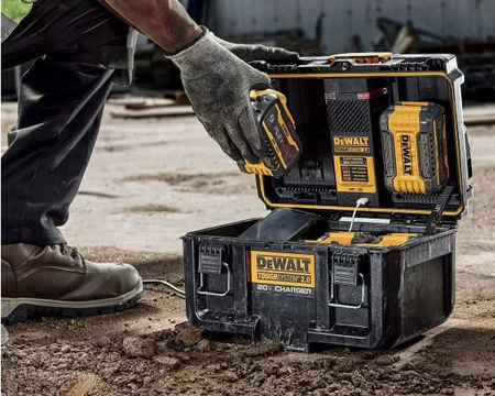 Walizka / ładowarka ToughSystem 2.0 DeWalt DWST83471
