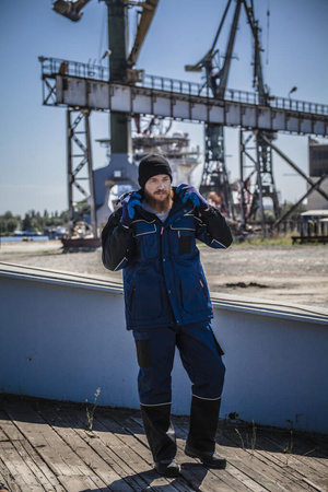 Kurtka zimowa ocieplana LPKZ1L Lahti Pro niebieska, rozmiar L