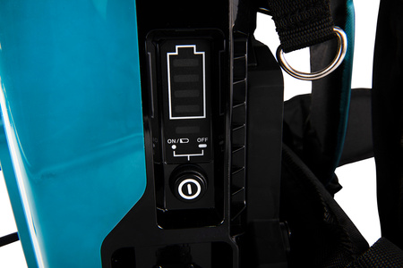 Akumulatorowy plecak zasilający 36V 33,5Ah 1200Wh 2x18V LXT XGT 40V Max Makita PDC1200A01