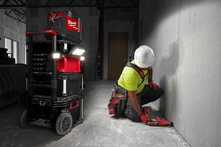 Lampa strefowa PACKOUT 18V 3000lm Milwaukee M18POALC-0