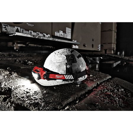 Latarka czołowa akumulatorowa USB 600lm L4HL-VIS-301 Milwaukee 4933479768