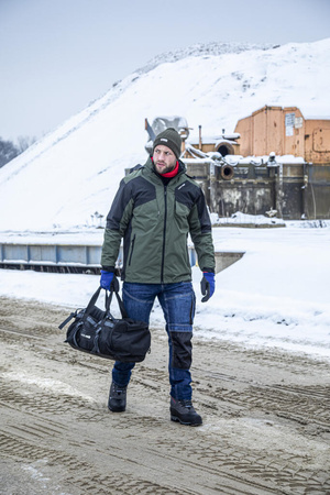 Kurtka zimowa 3w1 z odpinaną podpinką Lahti Pro zielono-czarna, rozmiar 2XL