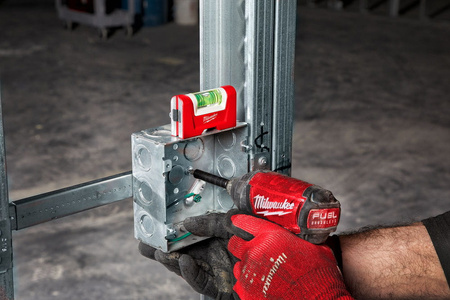 Zestaw dla spawaczy poziomica taśma miernicza marker Milwaukee 4932480552