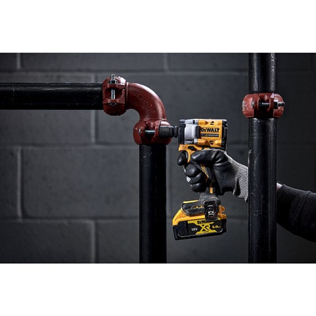 Klucz udarowy 1/2" DeWALT DCF921N