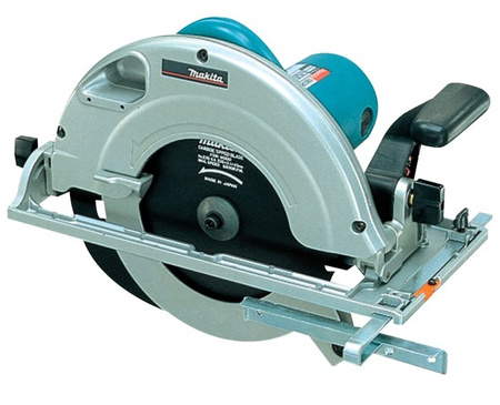 Ręczna pilarka tarczowa 2000W Makita 5903R