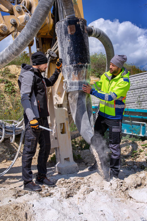 Półbuty robocze S1P SRC podnosek stalowy Lahti Pro czarno-pomarańczowe, rozmiar 44