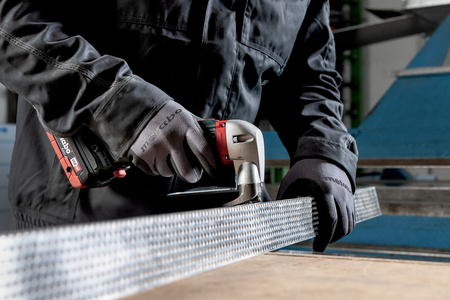 Akumulatorowe nożyce do blachy Metabo SCV 18 LTX BL 1.6 (601615840)