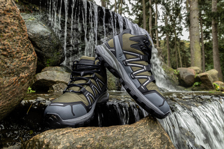 Buty robocze bez podnoska L3012045 Lahti Pro zielono-czarno-szare, rozmiar 45