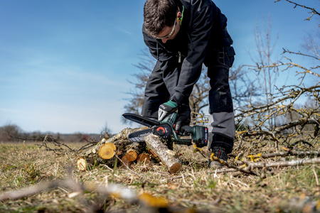 Akumulatorowa pilarka do drewna Metabo MS 18 LTX 15 (600856500) 