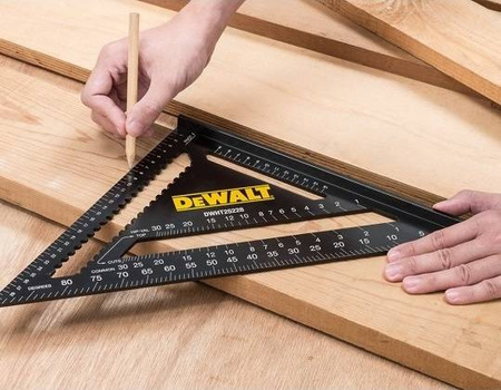 Przymiar traserski 18 cm DeWALT DWHT25227-0