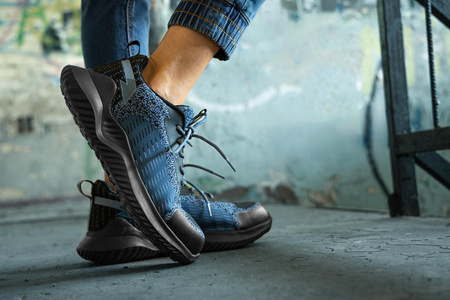 Buty Półbuty z dzianiny SBO FO L30442 LAHTI PRO r 44