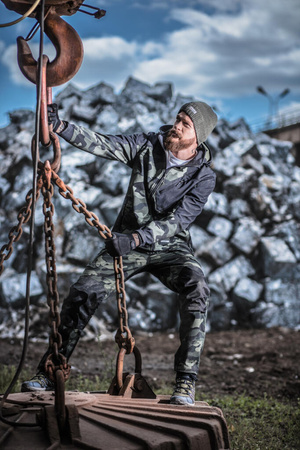 Kurtka SoftShell z kapturem Lahti Pro moro, rozmiar S