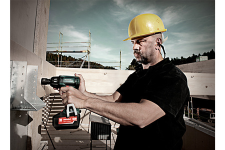Zakrętak udarowy akumulatorowy Metabo SSW 18 LTX 400 BL (602205500)