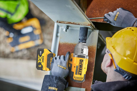 Klucz udarowy 1/2" DeWALT DCF900N