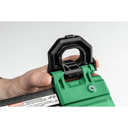 18 V bezszczotkowa gwoździarka do betonu do ścianek lekkich z gwoździami do 40 mm