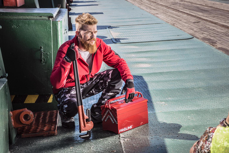 Półbuty robocze z podnoskiem stalowym S1P SRA Lahti Pro szaro-czerwone, rozmiar 42